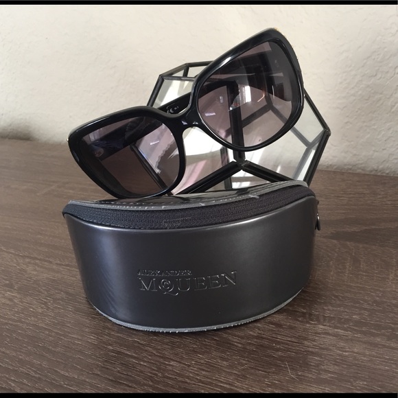 Alexander McQueen Accessories - Alexander McQueen embellished sunglasses 🕶
